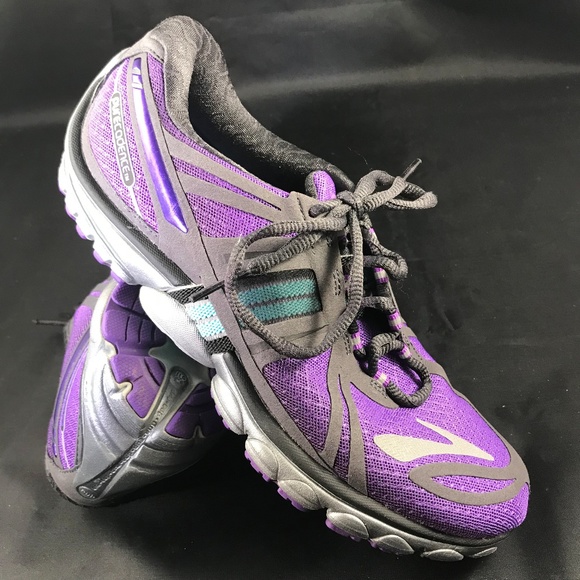 brooks pure cadence purple